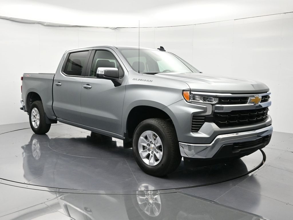 Used 2025 Chevrolet Silverado 1500 LT Truck