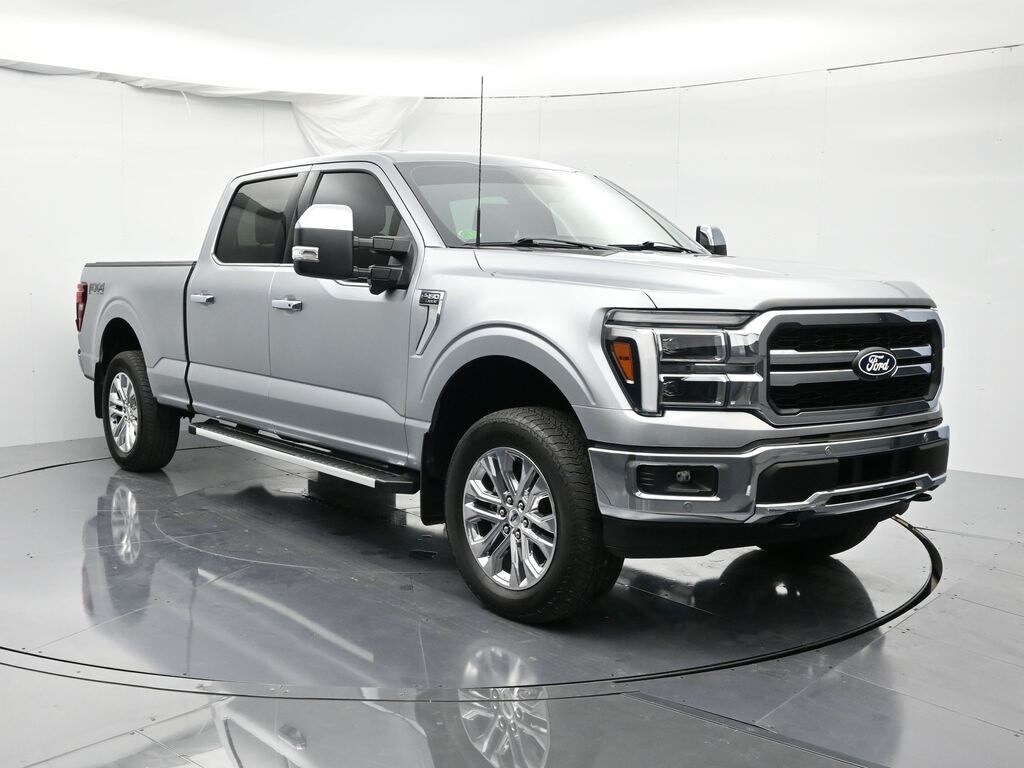 2025 Ford F-150 Lariat photo 3