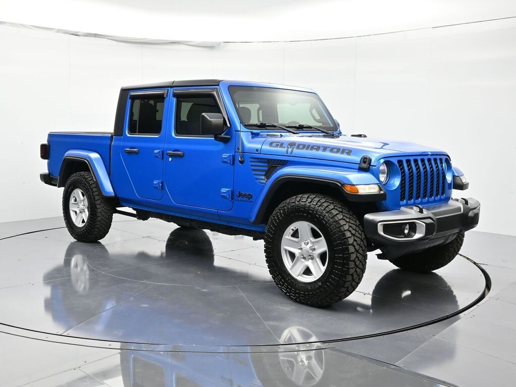 2021 Jeep Gladiator Sport photo 3