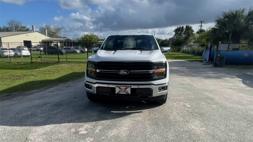 2024 Ford F-150 XLT photo 3