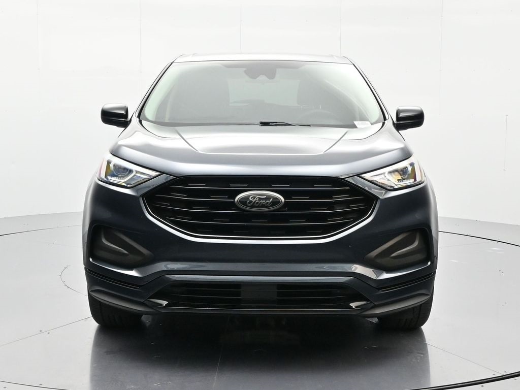 Used 2022 Ford Edge SE SUV