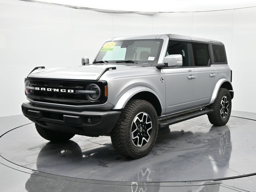Used 2023 Ford Bronco Outer Banks SUV