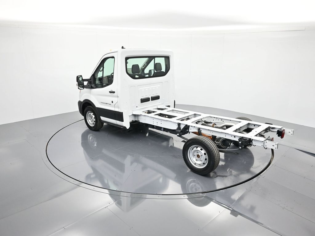 2025 Ford Transit Chassis Cab Base - Photo 29