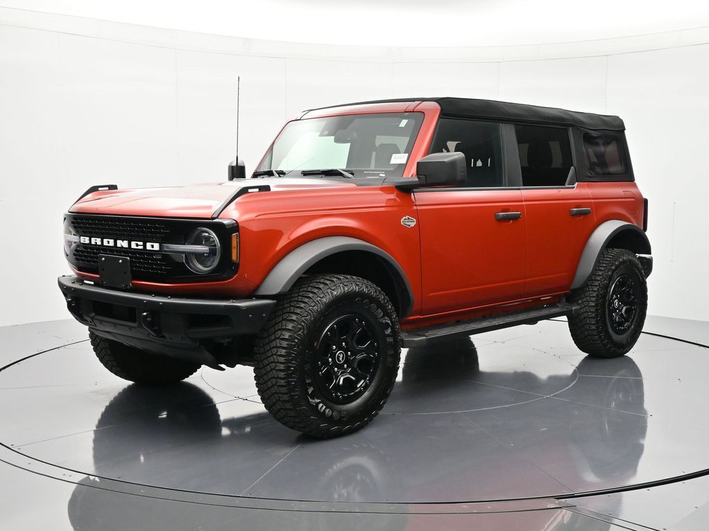 2024 Ford Bronco Wildtrak 4x4's photo