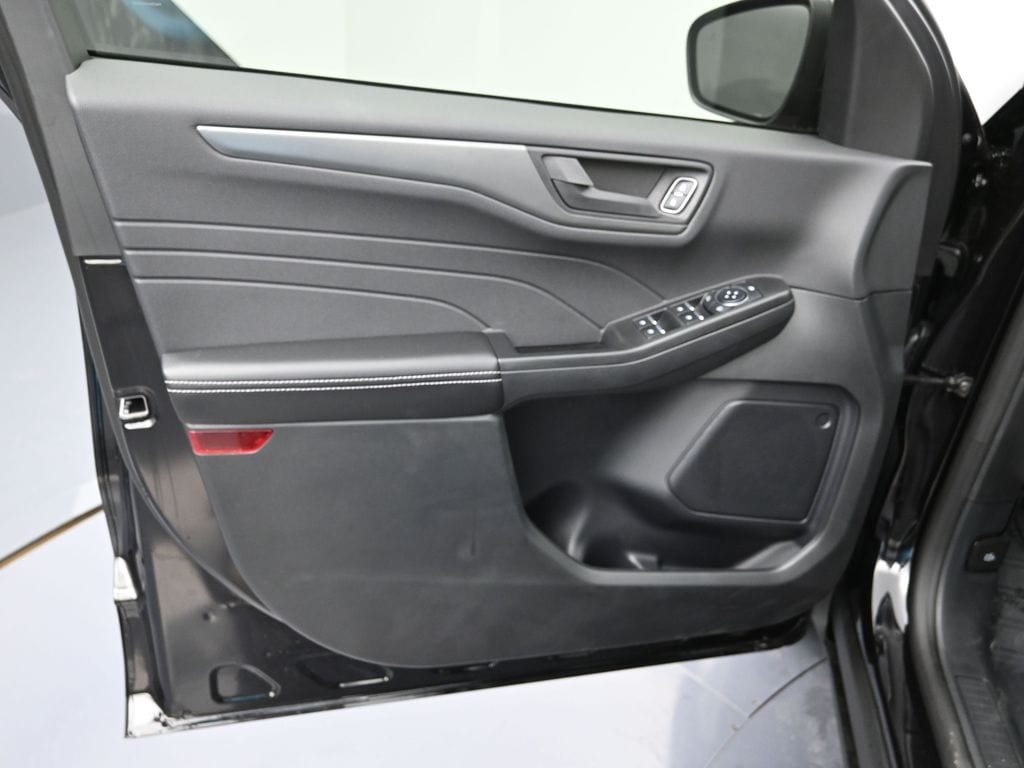 New 2025 Ford Escape Active SUV