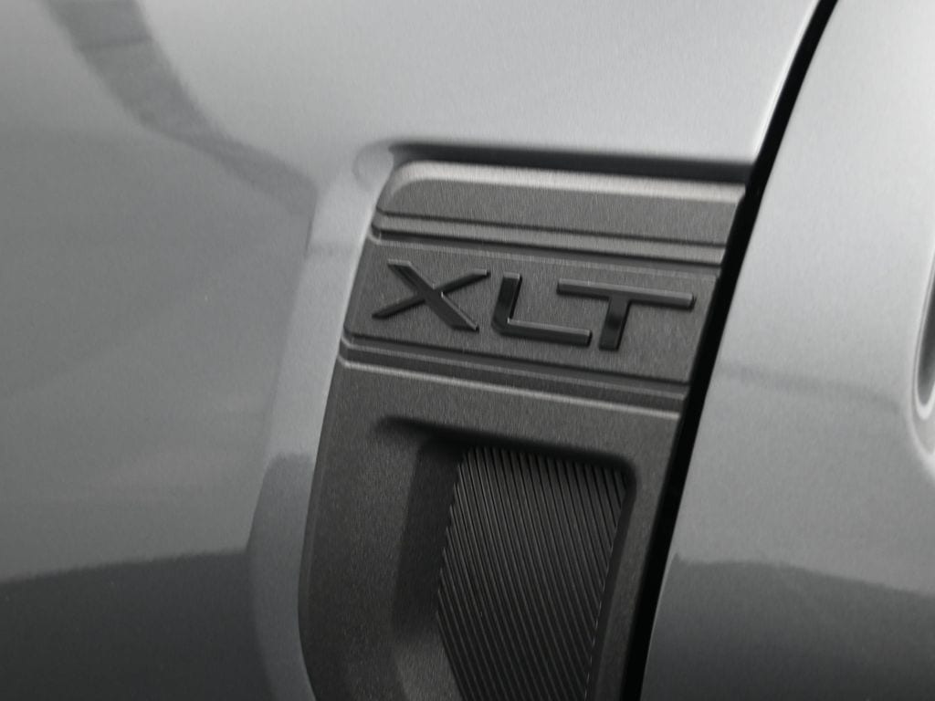 2025 Ford Maverick XLT - Photo 10