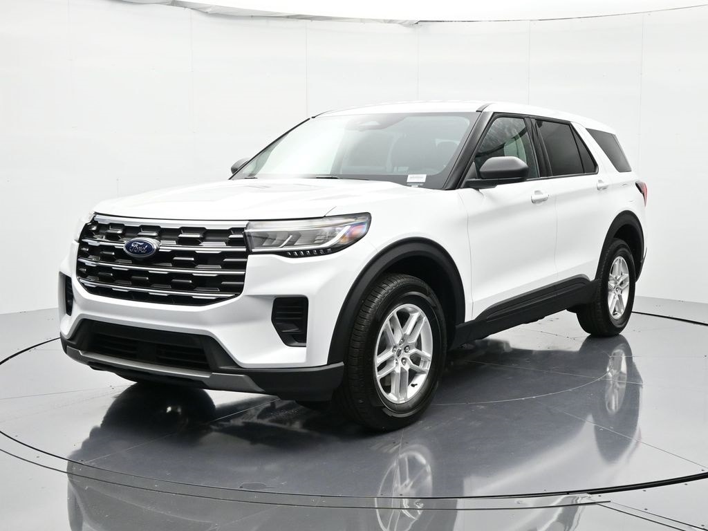 2026 Ford Explorer Active's photo