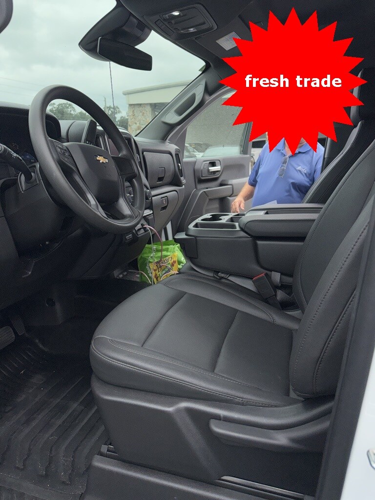 2024 Chevrolet Silverado 2500HD Work Truck photo 3