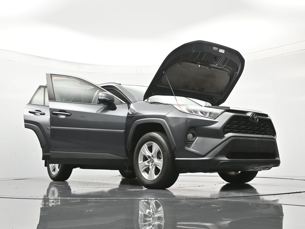 Used 2020 Toyota RAV4 For Sale at Beck Ford | VIN: 2T3W1RFV4LC068236