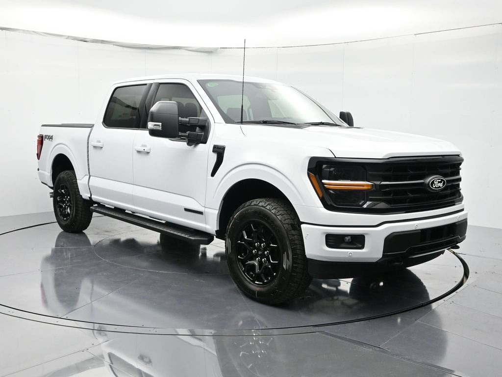 New 2025 Ford F-150 XLT Truck SuperCrew Cab