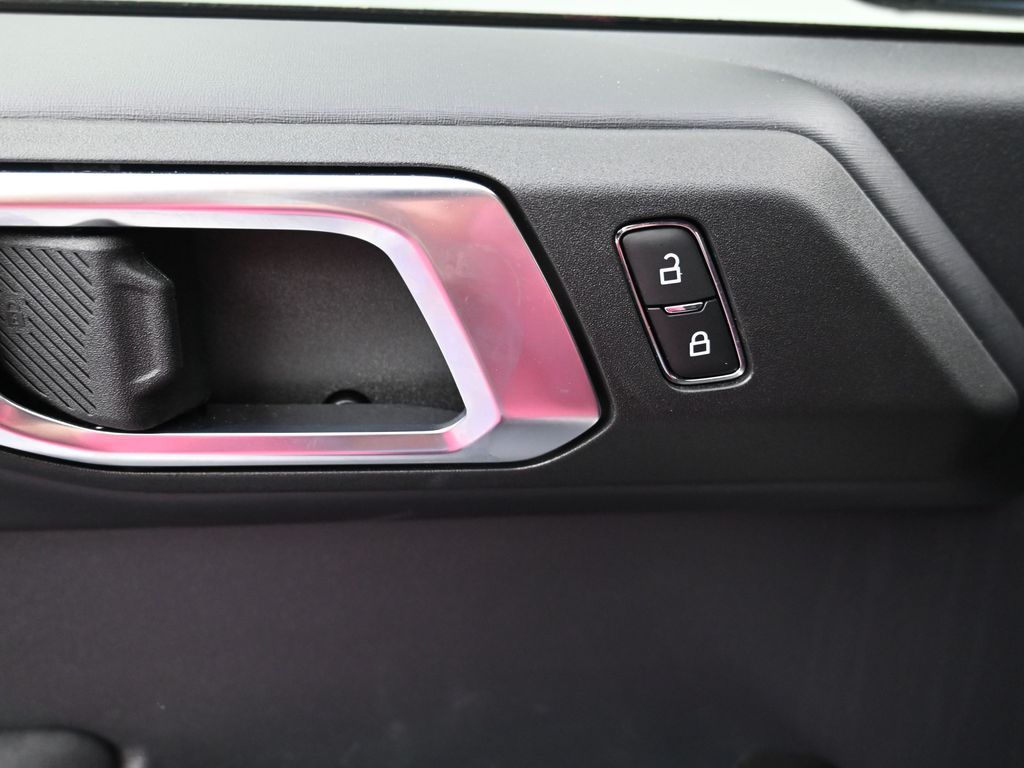 2025 Ford Bronco 4-Door Badlands - Photo 11