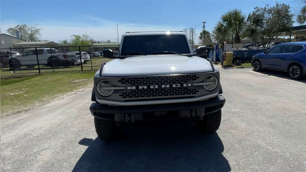 2025 Ford Bronco Badlands photo 3