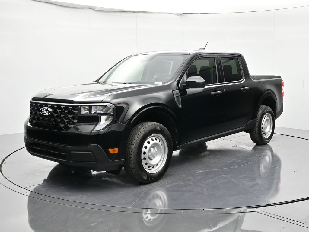 2026 Ford Maverick XL's photo