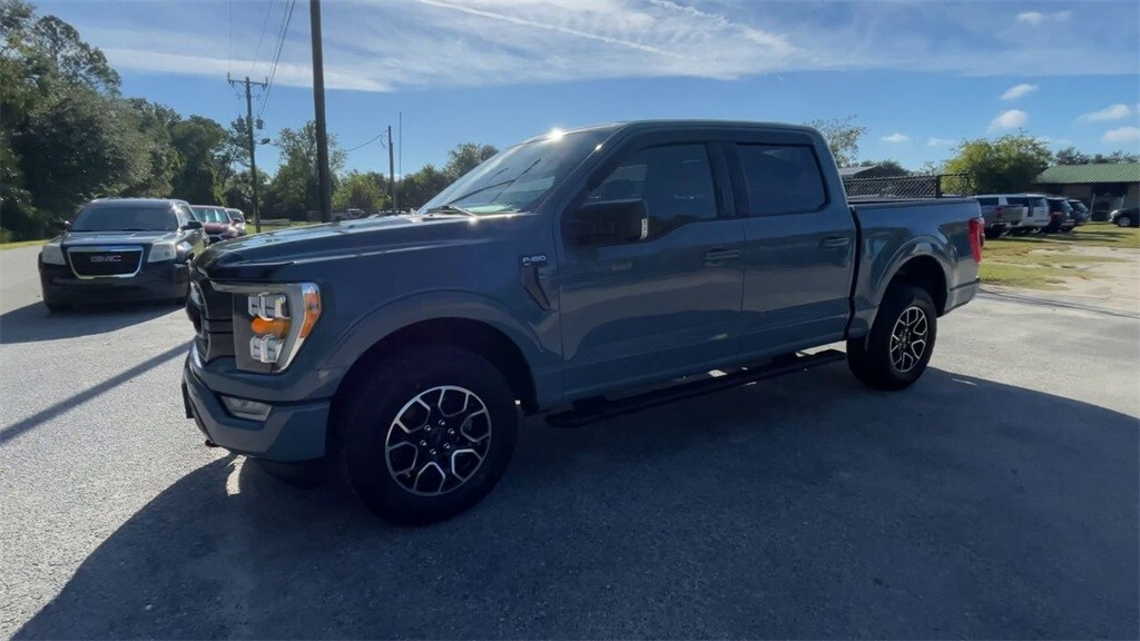 2023 Ford F-150 XLT photo 4