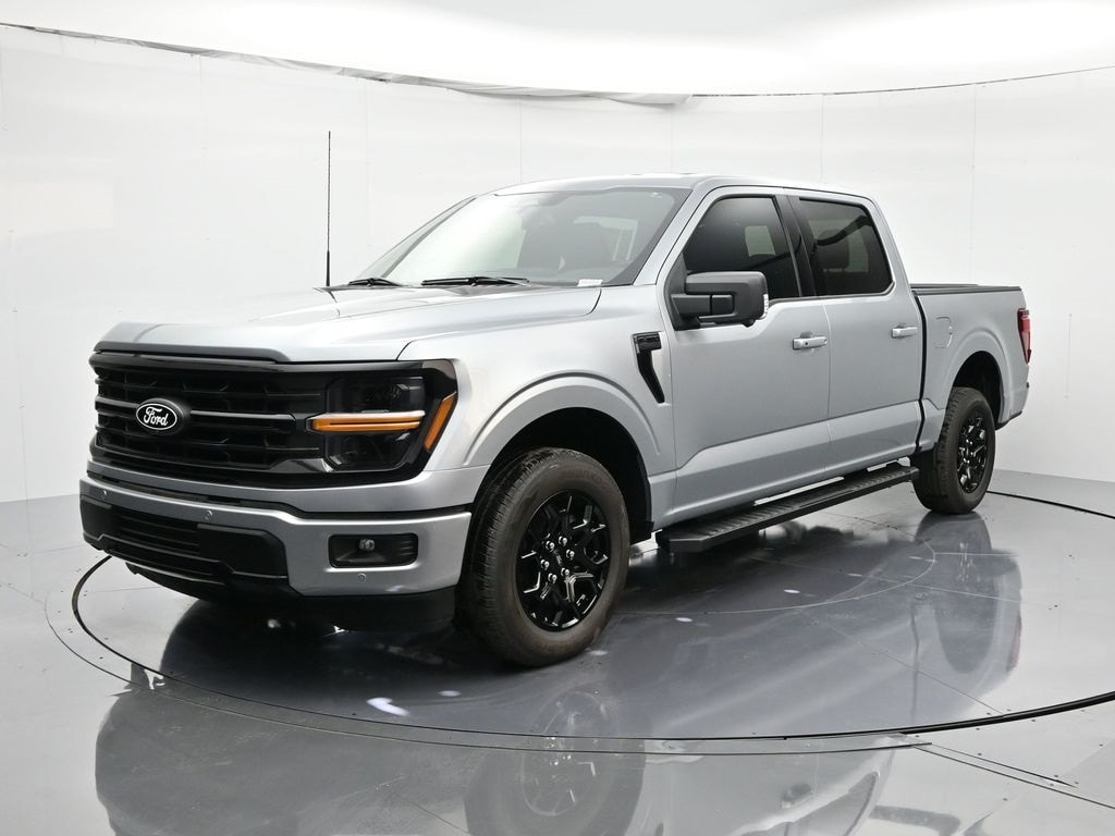New 2025 Ford F-150 XLT Truck SuperCrew Cab