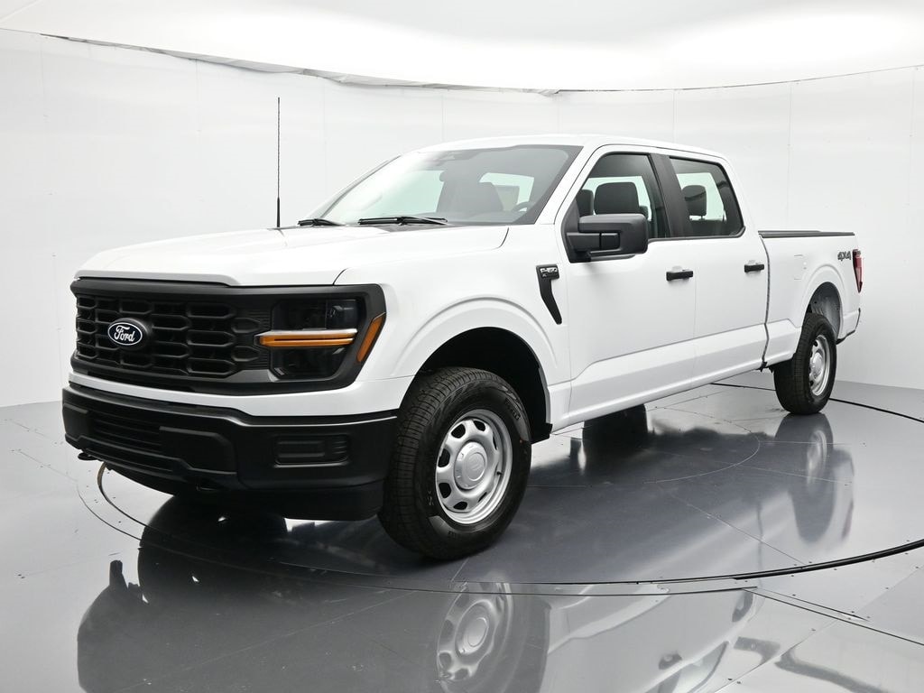 2025 Ford F-150 XL's photo