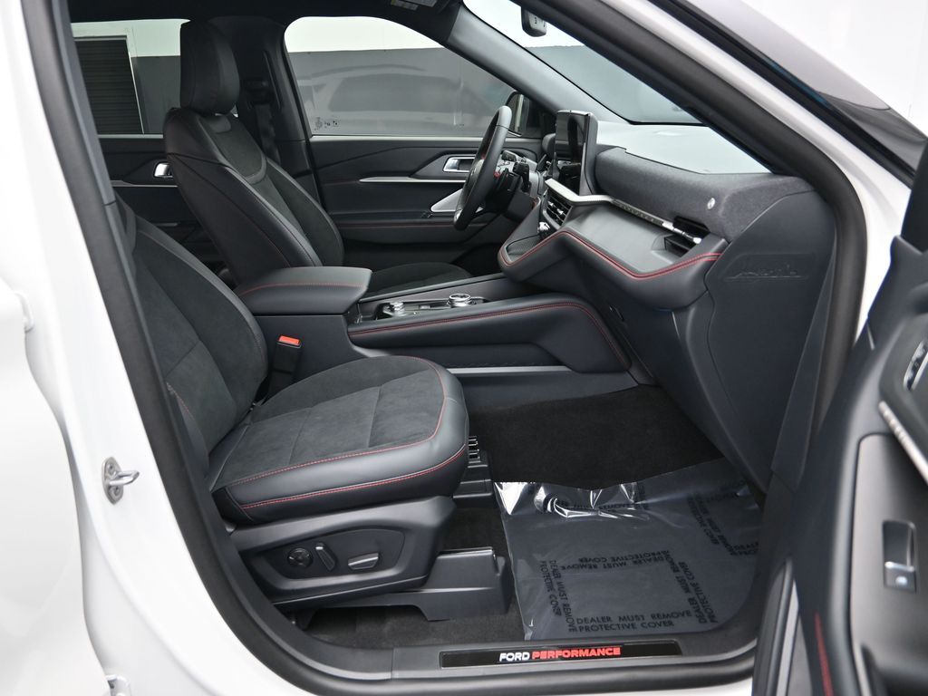 2026 Ford Explorer ST - Photo 25