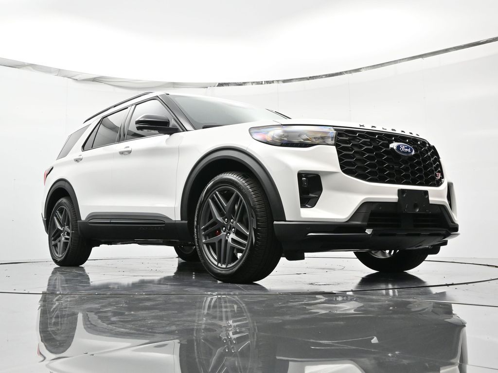 2026 Ford Explorer ST - Photo 36