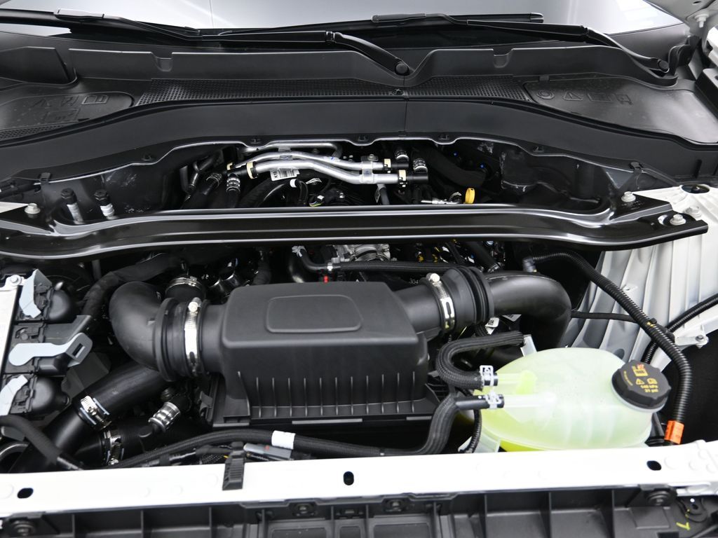 2026 Ford Explorer ST - Photo 26