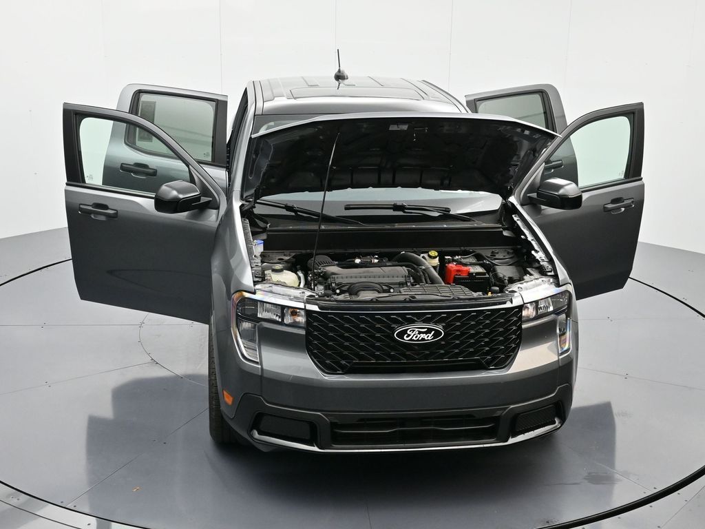 2025 Ford Maverick XLT - Photo 46