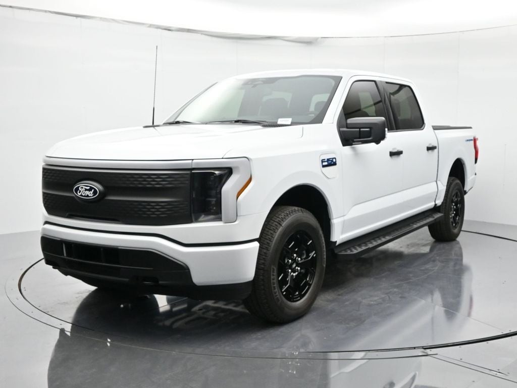 New 2025 Ford F-150 Lightning XLT Truck SuperCrew Cab