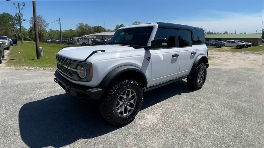 2025 Ford Bronco Badlands photo 4