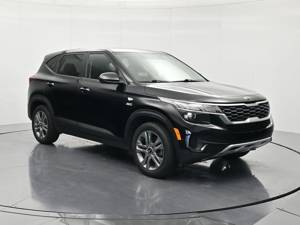 Used 2021 Kia Seltos LX SUV