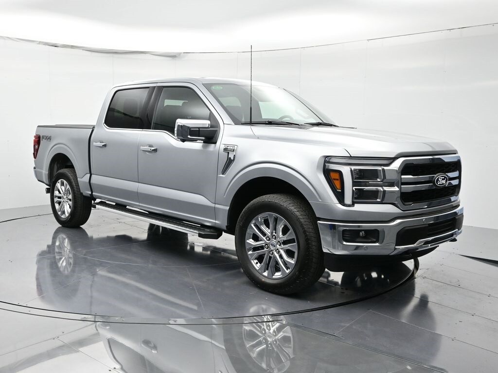 2025 Ford F-150 Lariat photo 3
