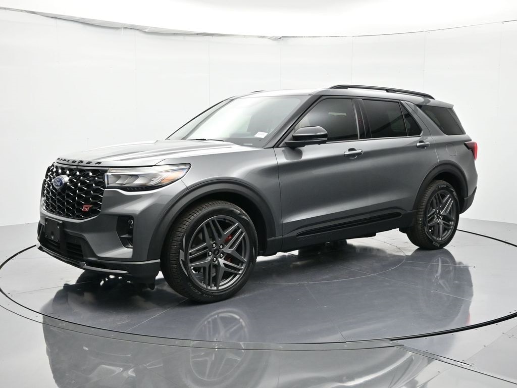 2026 Ford Explorer ST's photo