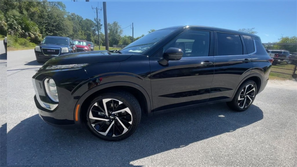 Used 2023 Mitsubishi Outlander SE SUV