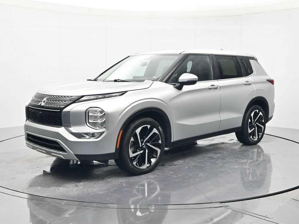 2024 Mitsubishi Outlander