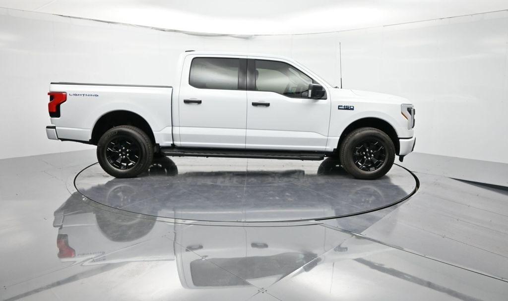 New 2025 Ford F-150 Lightning XLT Truck SuperCrew Cab