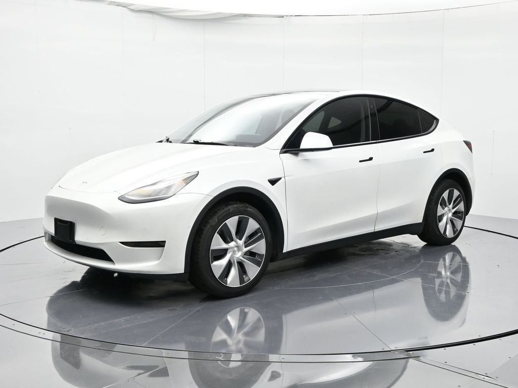 2020 Tesla Model Y Long Range's photo