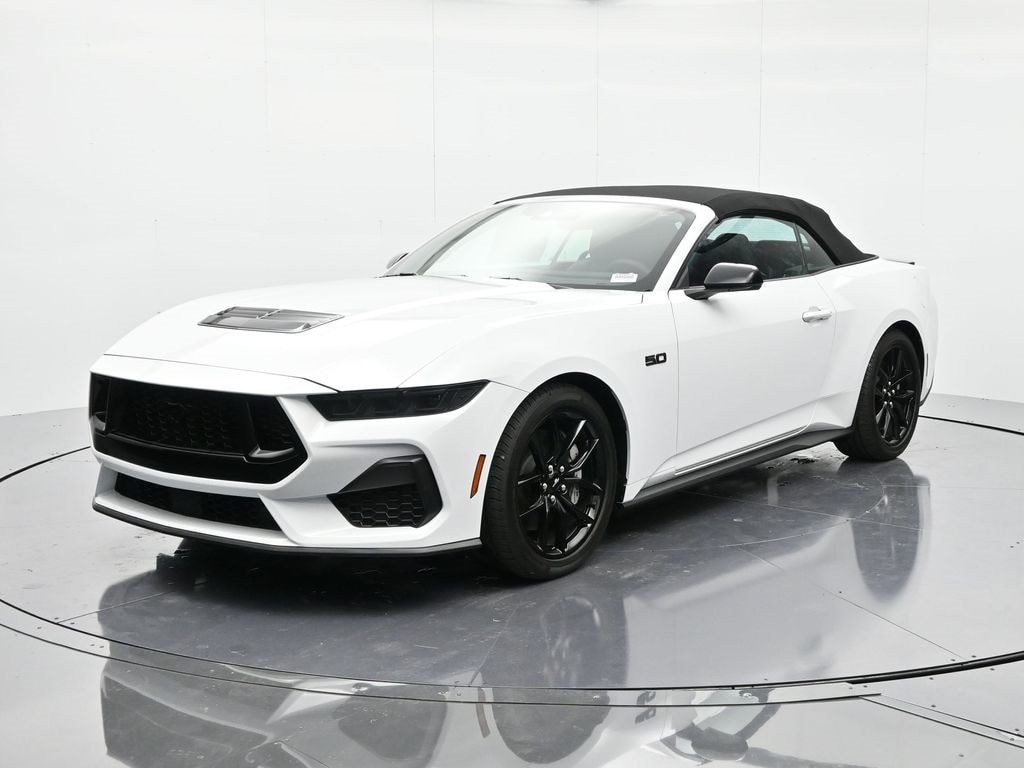 2025 Ford Mustang GT Premium's photo