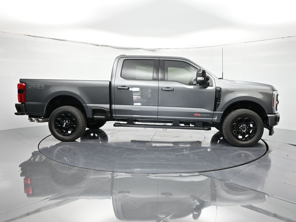New 2025 Ford F-250 Truck Crew Cab