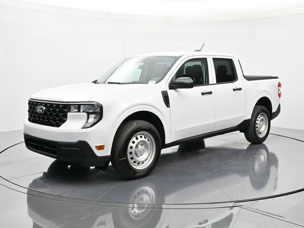 2026 Ford Maverick XL photo 2