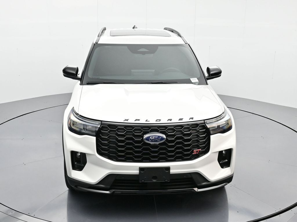2026 Ford Explorer ST - Photo 28