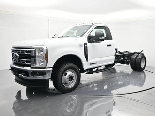 2026 Ford F-350 Chassis Truck Regular Cab