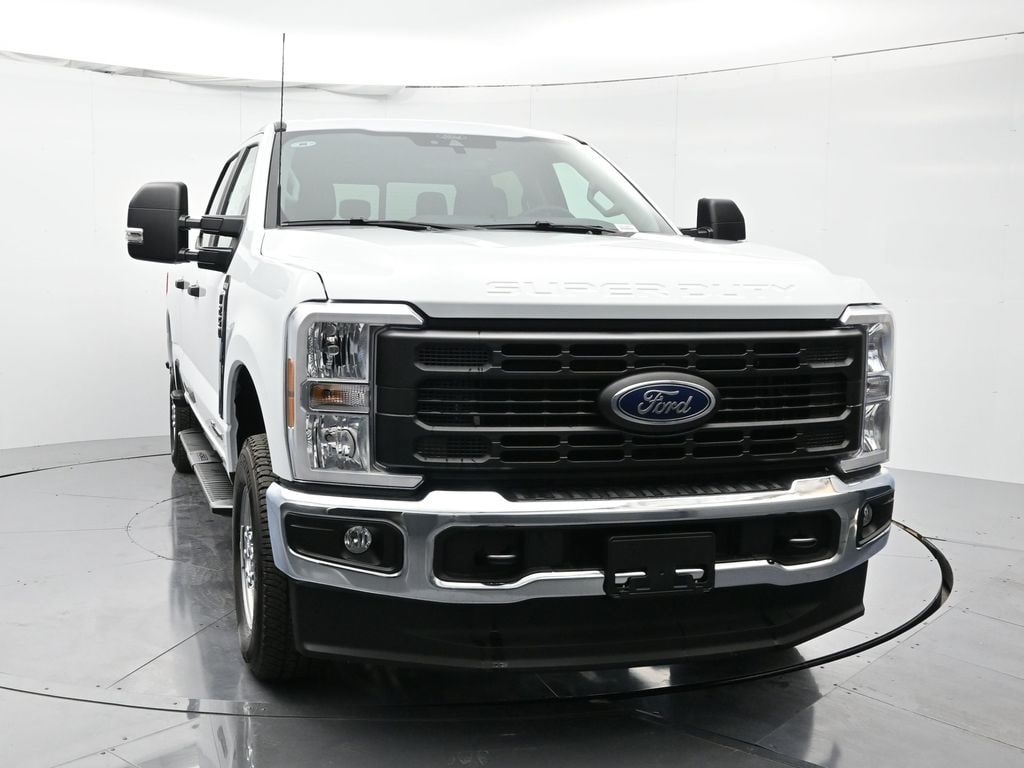 New 2026 Ford F-250 Truck Crew Cab