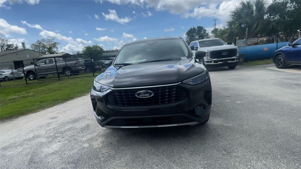 2025 Ford Escape Active photo 3