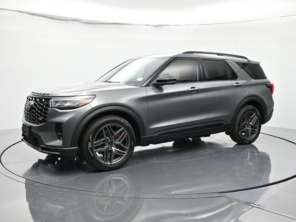 2026 Ford Explorer ST's photo