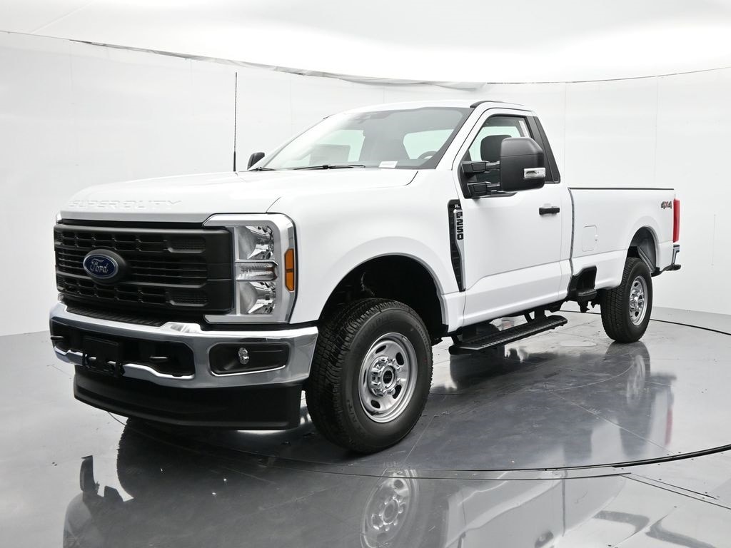 2026 Ford F-250 Super Duty XL's photo