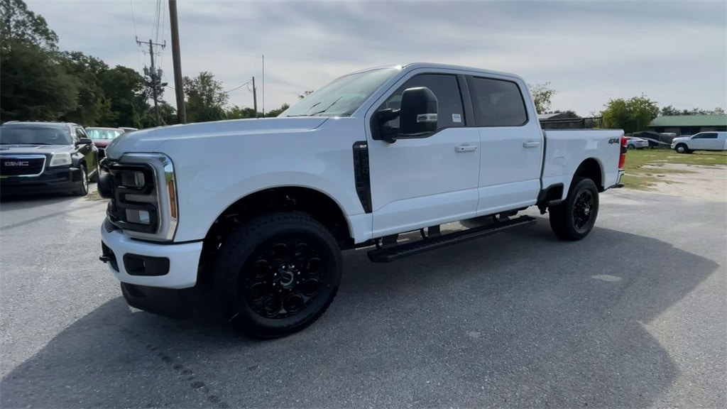 New 2025 Ford F-250  Truck Crew Cab