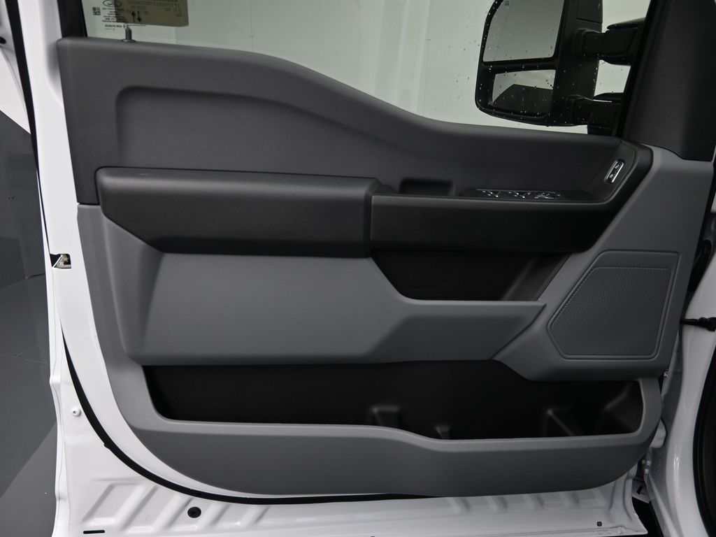 2026 Ford F-250 Super Duty XL - Photo 11