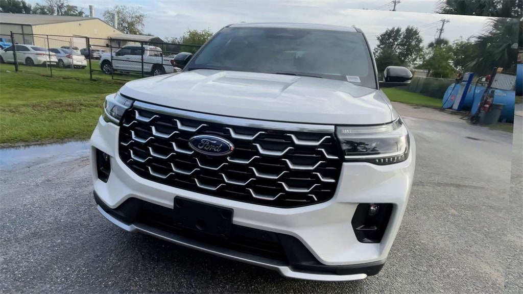 New 2025 Ford Explorer Platinum SUV