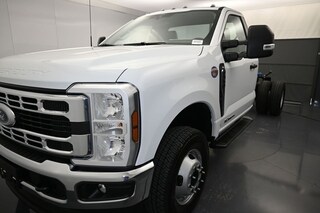 2026 Ford F-350 Chassis Truck Regular Cab