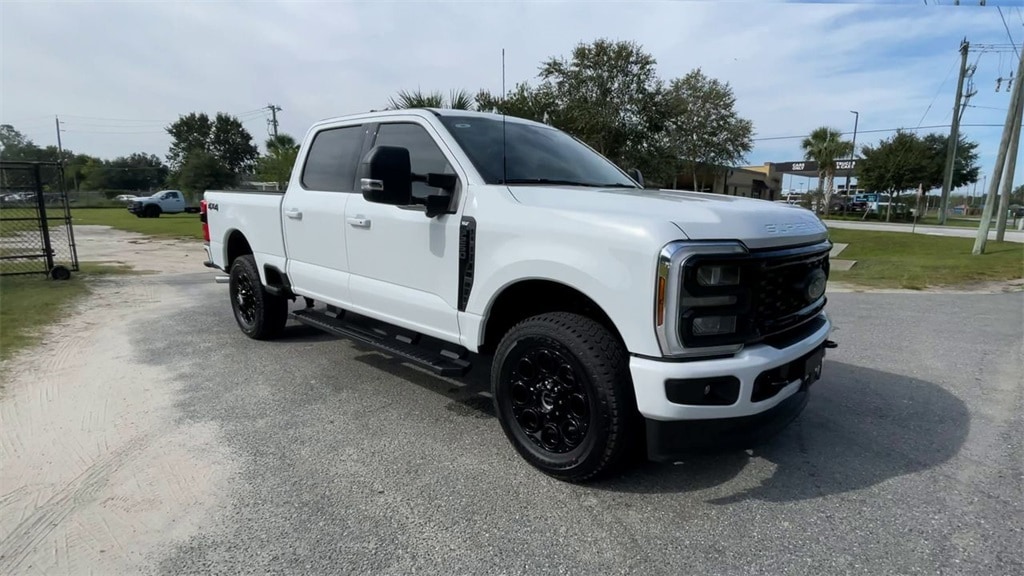 New 2025 Ford F-250  Truck Crew Cab