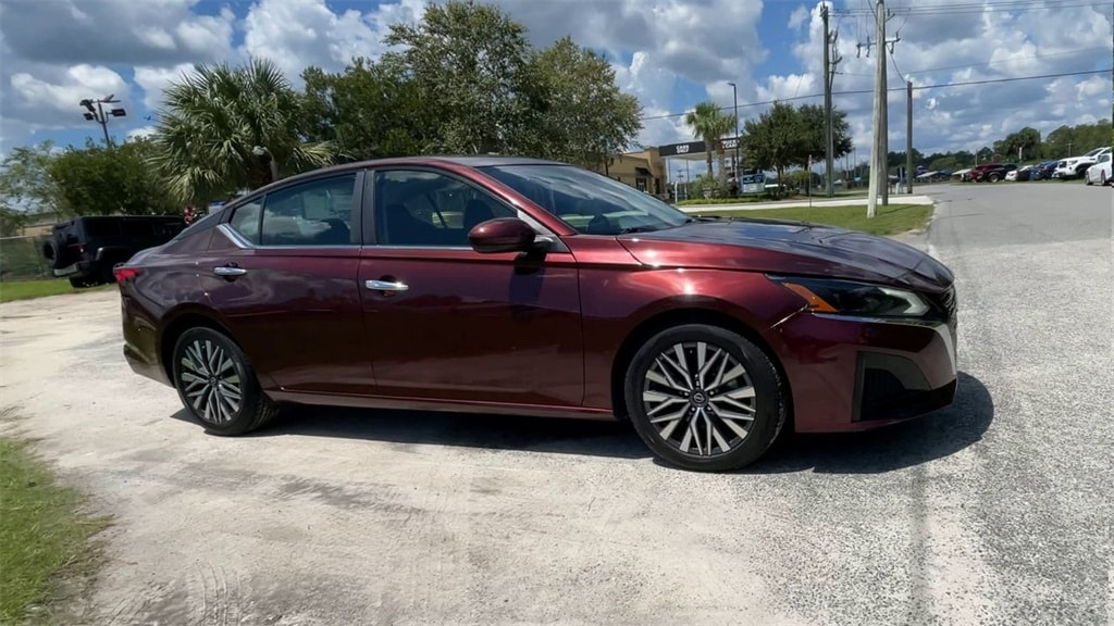 Used 2023 Nissan Altima SV with VIN 1N4BL4DV9PN382061 for sale in Palatka, FL