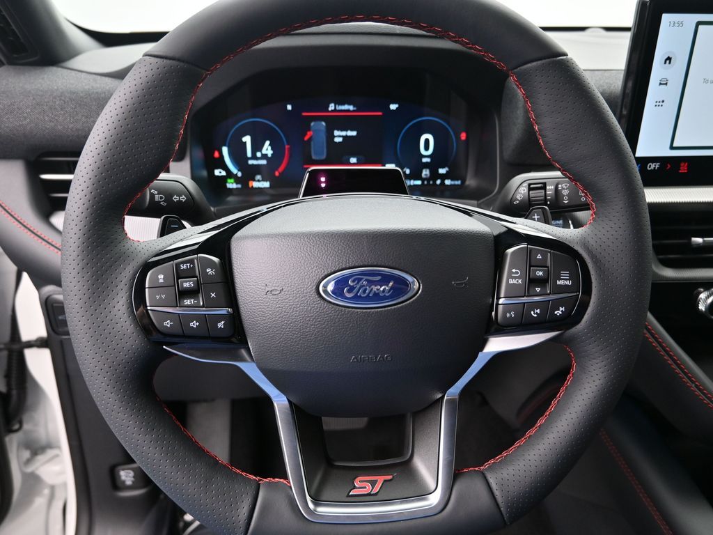 2026 Ford Explorer ST - Photo 13