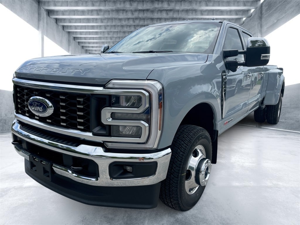 New 2026 Ford F-350  Truck Crew Cab